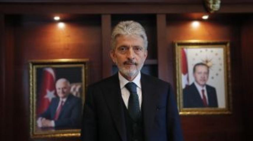 Ankara B&uuml;y&uuml;kşehir Belediye Başkanı Mustafa Tuna: