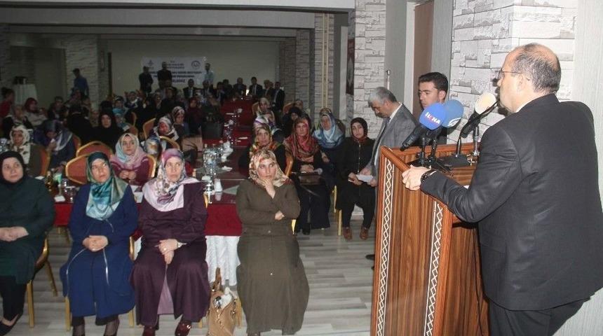 Bitlis&rsquo;te &lsquo;annemle Evde Kur&rsquo;an-ı Kerim Okuyorum&rsquo; Projesi