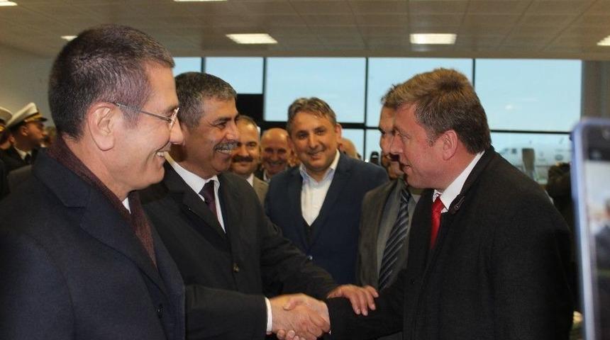 Bakan Canikli, G&uuml;rcistan Ve Azerbaycanlı Mevkidaşlarını Giresun&rsquo;da Karşıladı
