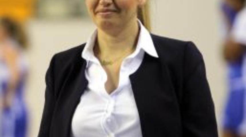 Mersin B&uuml;y&uuml;kşehir Belediyespor &Ccedil;ıkış Arıyor