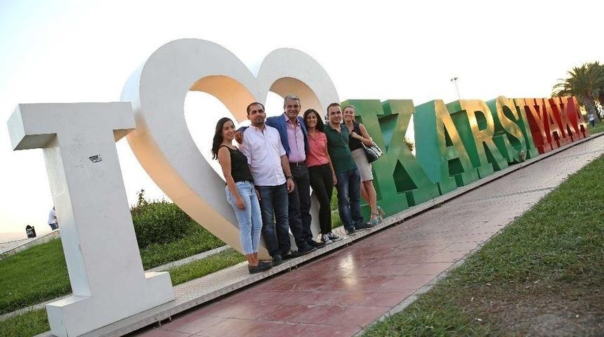 Karşıyaka&rsquo;nın Filizleri&rsquo;ne B&uuml;y&uuml;k Onur