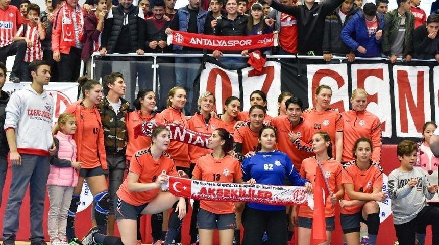 Muratpaşa Belediyespor 10&rsquo;da 10 Yaptı