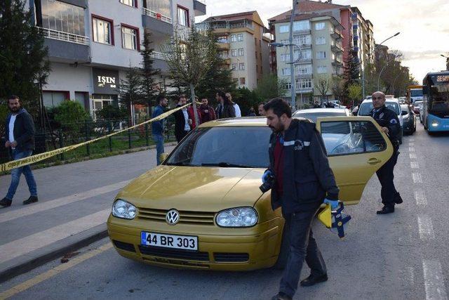 Öz Kızına Kurşun Yağdırdı