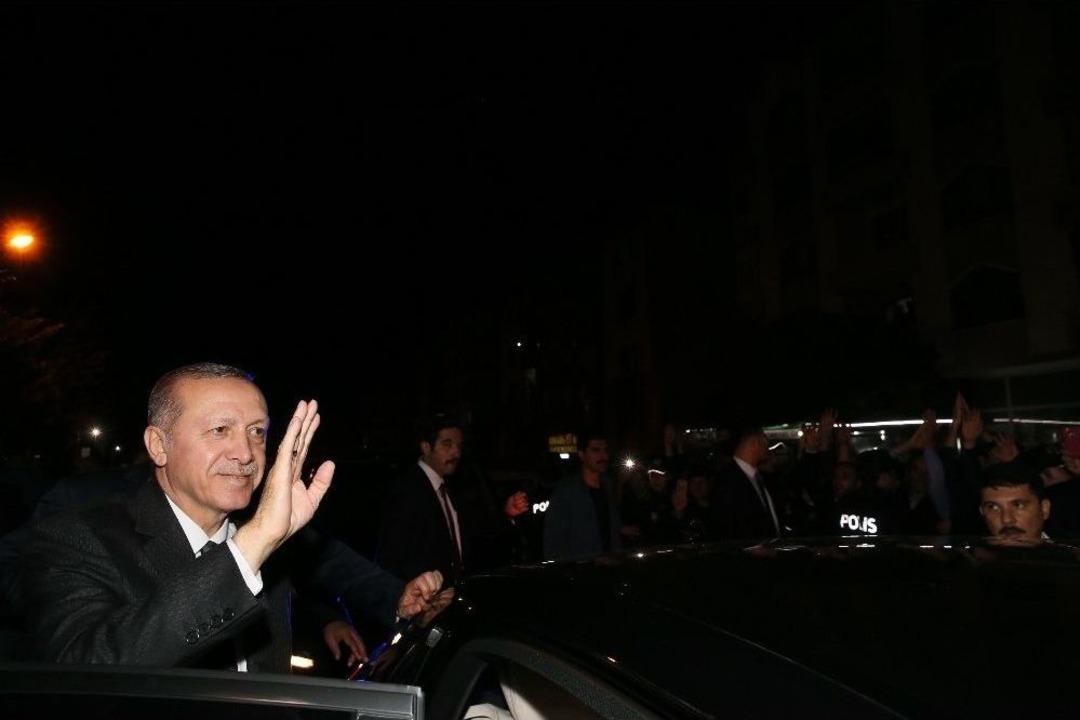 Cumhurbaşkanı Erdoğan Abdulhakim Arvasi Hazretleri&rsquo;ni Ziyaret Etti