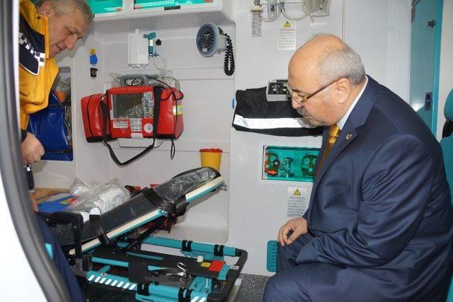 Aydın’a 1 Milyon Lira Değerinde 5 Yeni Ambulans