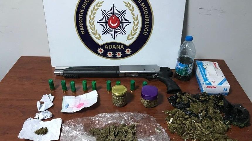 Uyuşturucuyu Sobada Yakarken Yakalandılar