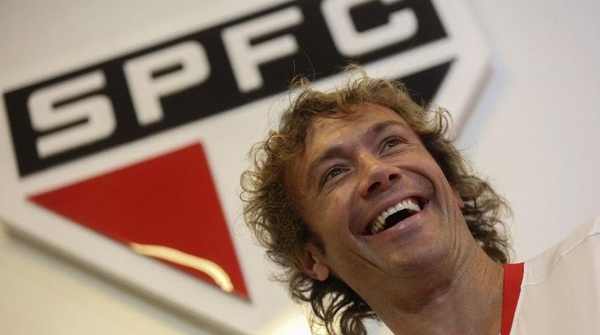 Diego Lugano Futbolu Bıraktı