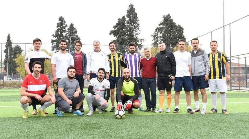 Twitter&rsquo;da Başlayan İddia Yeşil Sahada Bitti