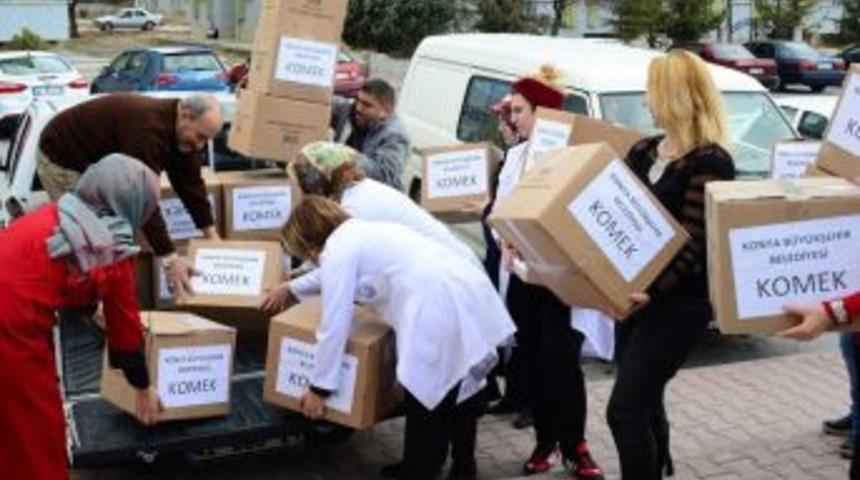 Komek&rsquo;ten D&uuml;nya Yetimlerine Yardım Eli