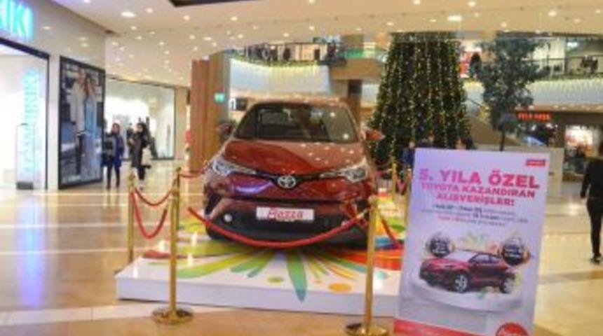 150 Tl’lik Alışverişe Sıfır Kilometre Otomobil Hediye