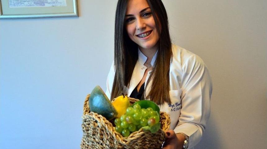 Dyt. Çisem Gündüz: “ramazanda Hedef Kilo Vermek Olmamalı”