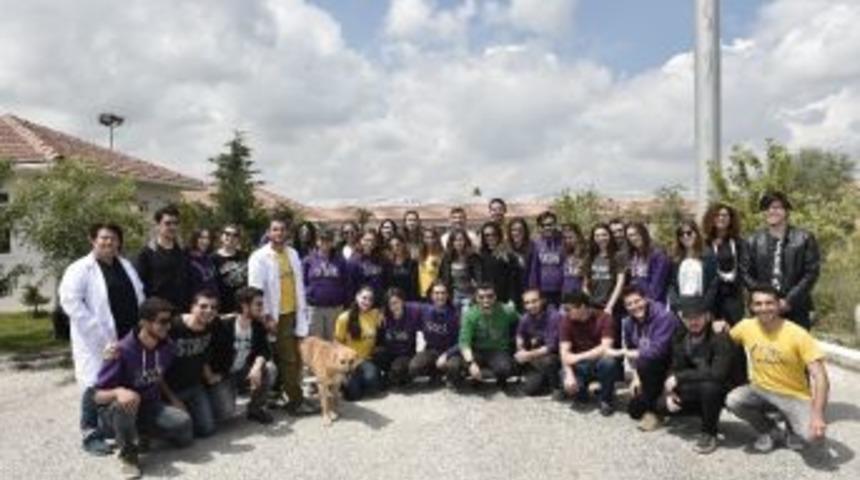 Mamak&rsquo;ta &rsquo;&rsquo;&ccedil;evre Bilinci Ve Barınak G&ouml;n&uuml;ll&uuml;l&uuml;ğ&uuml; Eğitim Projesi&rsquo;&rsquo;