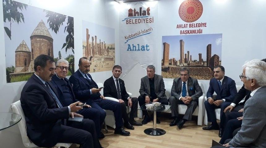 Ahlat Stantları İlgi Gördü