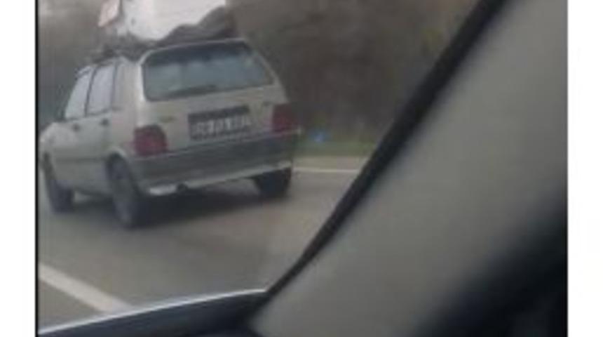 Kırıkkale&rsquo;de Buzdolabıyla Tehlikeli Yolculuk