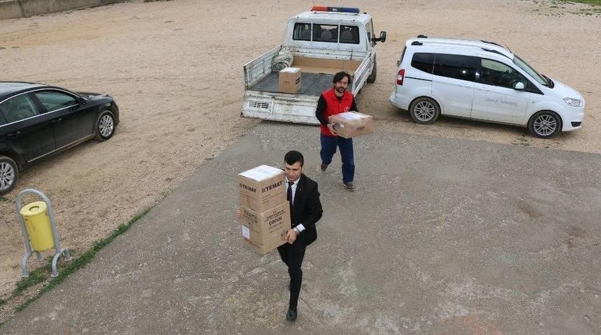 Bir Mektupla Onlarca &Ouml;ğrenci Sevindi