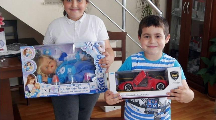 Başkan Akg&uuml;n, Minik Işıl&rsquo;ın Mektubuna Duyarsız Kalmadı