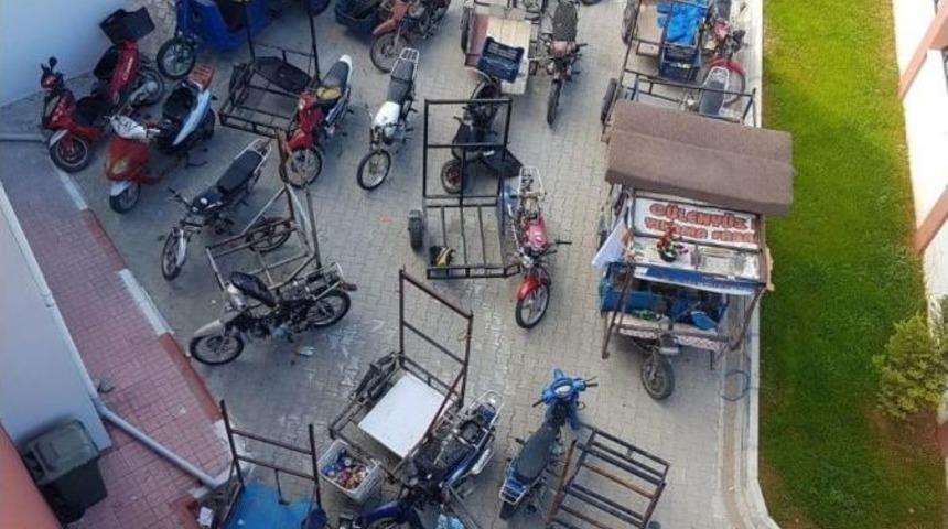 Mersin&rsquo;de Tescilsiz Ve Plakasız Motorlar Toplatılıyor