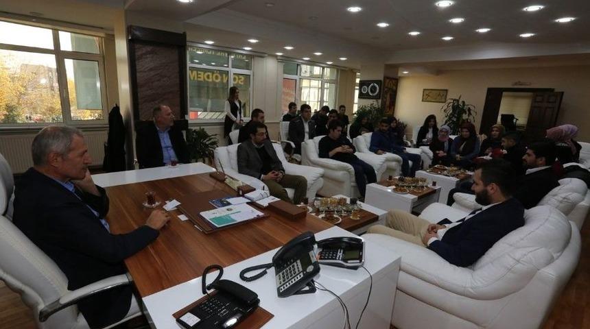 Ak Gen&ccedil;likten Başkan Dişli&rsquo;ye Ziyaret