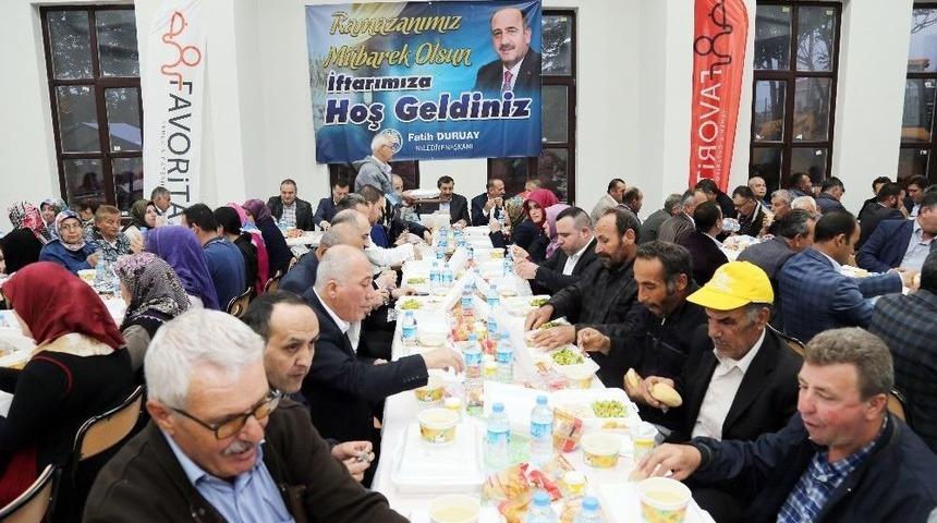 Dikilitaş K&uuml;lt&uuml;r Merkezi İftar Programıyla A&ccedil;ıldı