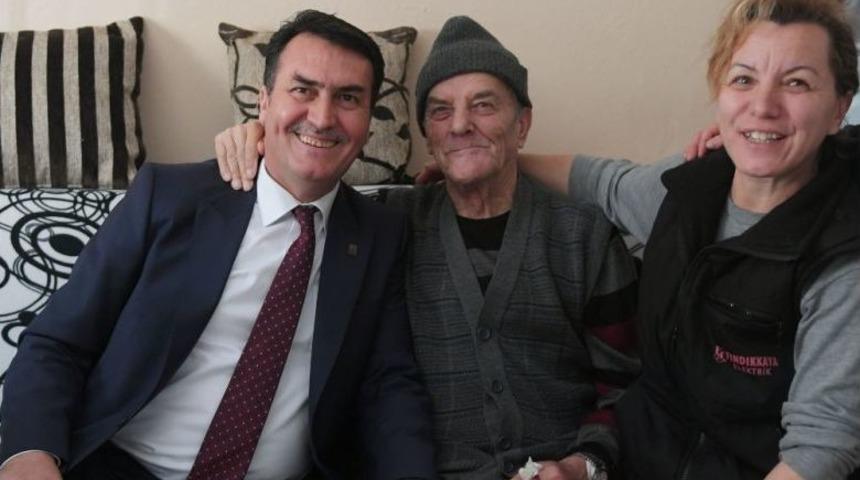 D&uuml;ndar&rsquo;dan &Ccedil;at Kapı Ev Ziyareti