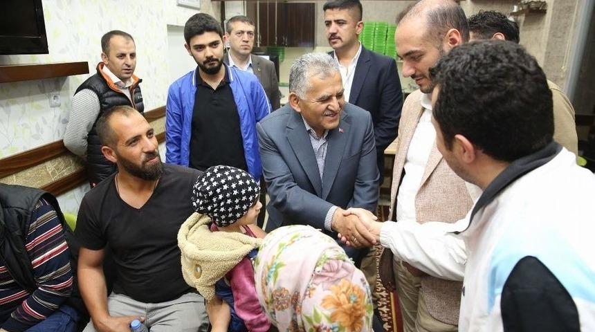 Başkan B&uuml;y&uuml;kkılı&ccedil; K&ouml;şke Mahallesini Ziyaret Etti