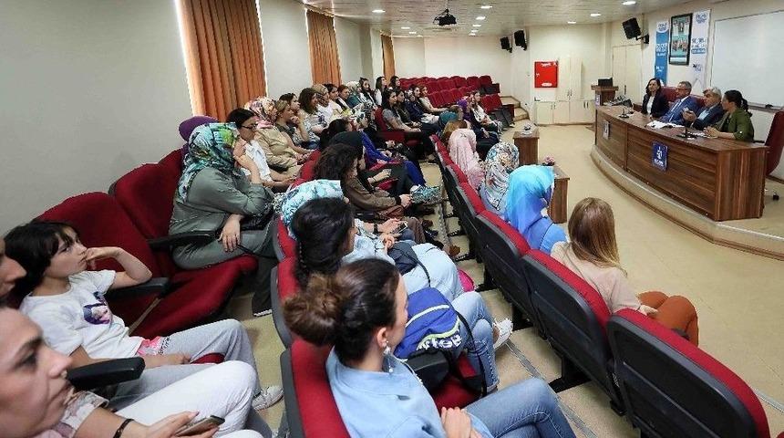 Başkan Karaosmanoğlu 1. Bölge Antrenörleri Toplantısına Katıldı