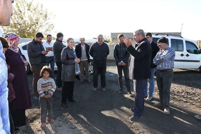 Başkan Akat Yol Çalışmalarını Denetledi