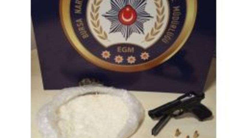 Bursa&rsquo;da Uyuşturucu Operasyonu: 12 G&ouml;zaltı