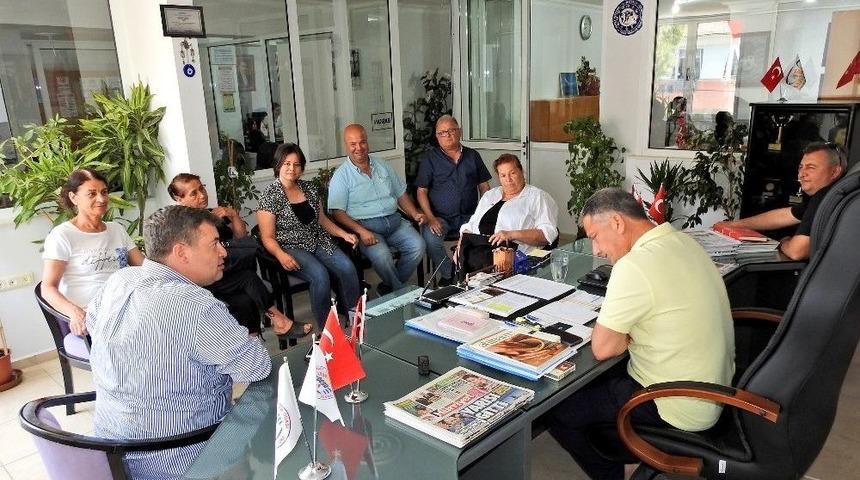 &Ccedil;eşme Chp, Stk Ziyaretleri İle Se&ccedil;im &Ccedil;alışmalarına Başladı