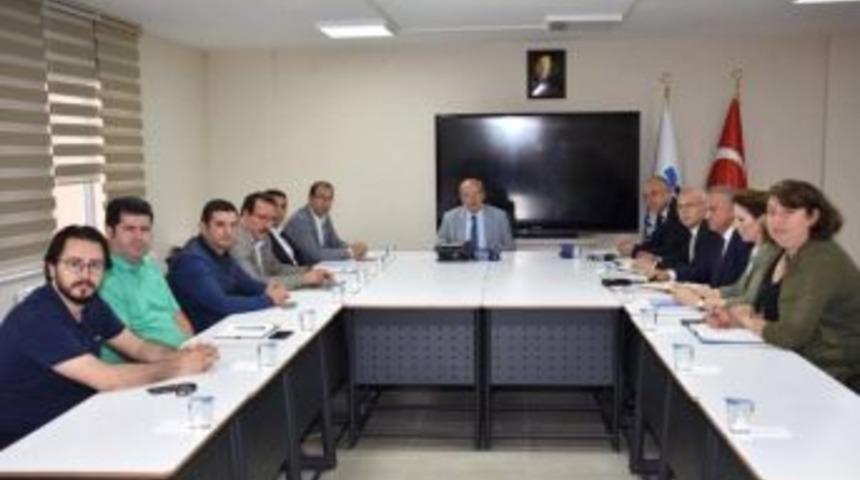 Zeytin Ve Zeytinyağı &Uuml;reticileri İle Toplantı D&uuml;zenlendi