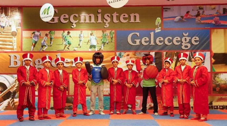 &Ouml;ğrenciler Geleneksel Oyunlarla Buluştu