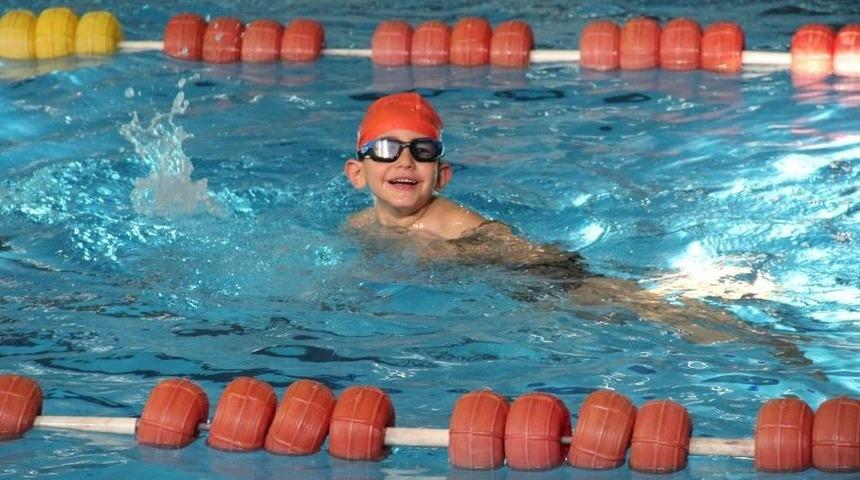 Kahramanmaraş&rsquo;ta B&ouml;lgesel Engelliler Y&uuml;zme Yarışları