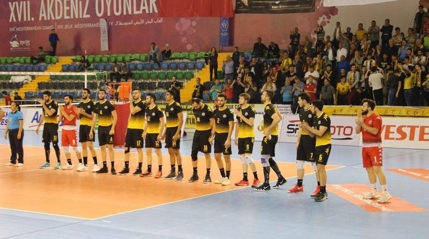 Karadeniz&rsquo;in Şampiyonlarına Arhavi&rsquo;de Muhteşem Karşılama