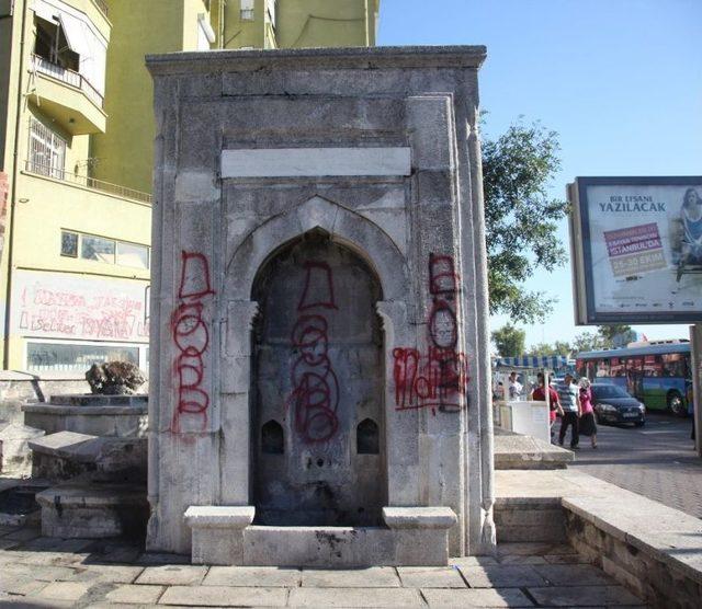 Kadıköy Belediyesi’nden Ladikli Çuhadaroğlu Ahmet Ağa Çeşmesi Açıklaması