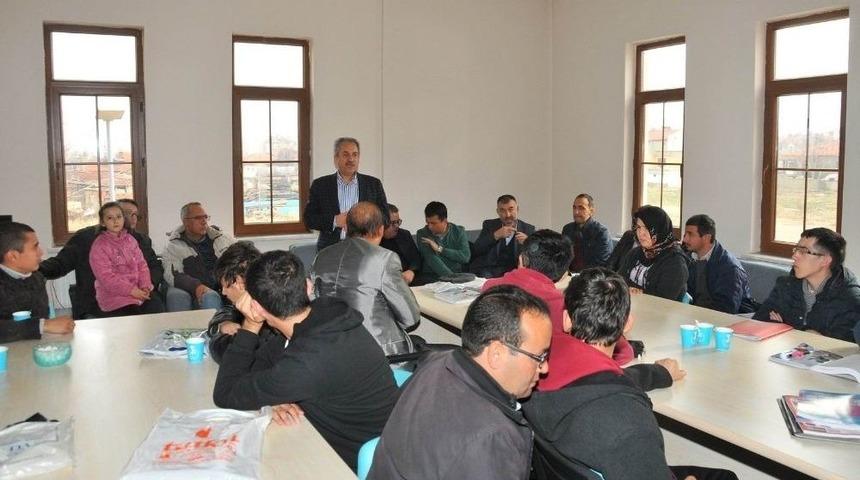 Başkan Akkaya, Engelsiz Yaşam Merkezi’ni Ziyaret Etti