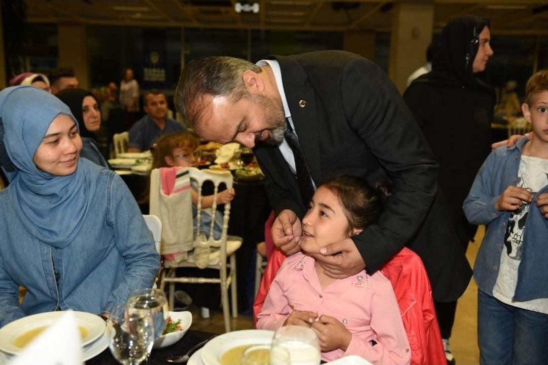 Merinos&rsquo;ta Anlamlı İftar