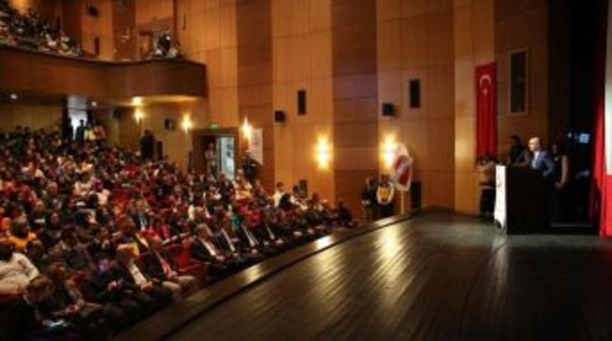 Başkan Akın, Sağlık &Ccedil;alışanlarını Unutmadı