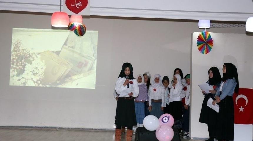 G&uuml;rpınar&rsquo;da &lsquo;mevlid-i Nebi&rsquo; Programı
