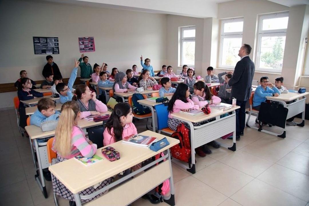 &Ouml;ğrencilere &lsquo;bilin&ccedil;li Su Kullanımı&rsquo; Eğimleri Devam Ediyor