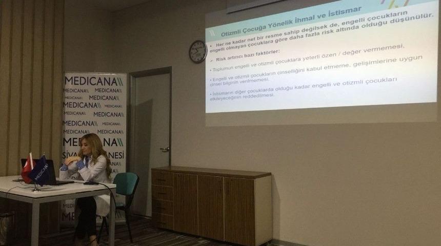 Otizm, Bebeklerde 3 Yaşından &Ouml;nce Başlar