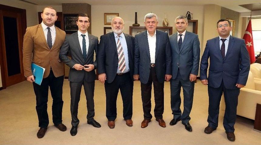 Başkan Karaosmanoğlu, Ahıskalıları Ağırladı