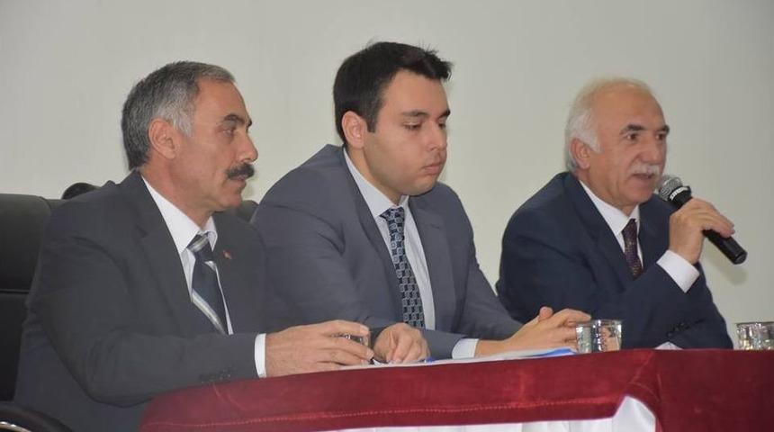 Reşadiye&rsquo;de Halk G&uuml;n&uuml; Toplantısı Yapıldı