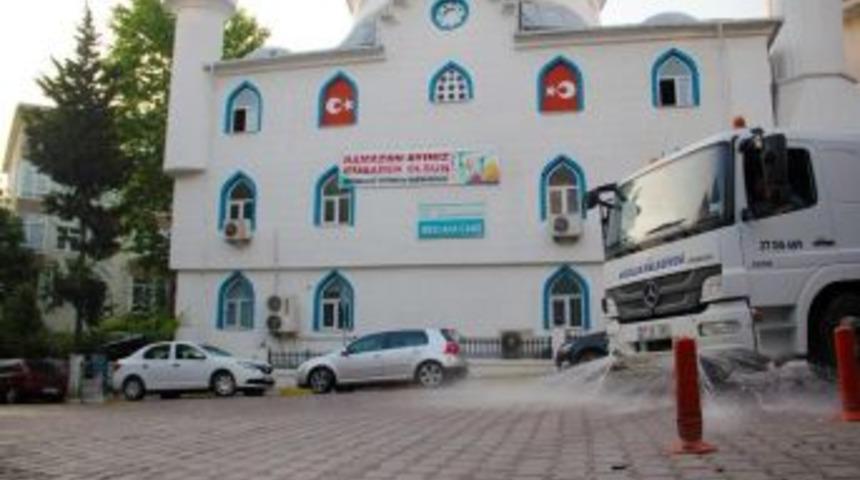 Avcılar&rsquo;da Camiler Pırıl Pırıl