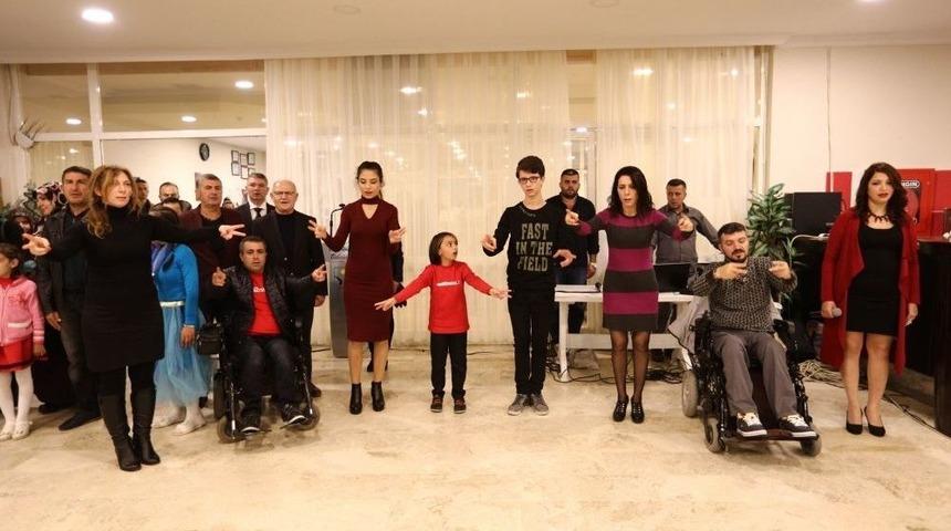 Manavgat Belediyesi&rsquo;nden Engelsiz Kutlama