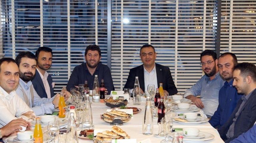 Kayso Başkanı B&uuml;y&uuml;ksimitci Gen&ccedil; Girişimcilerle Bir Araya Geldi