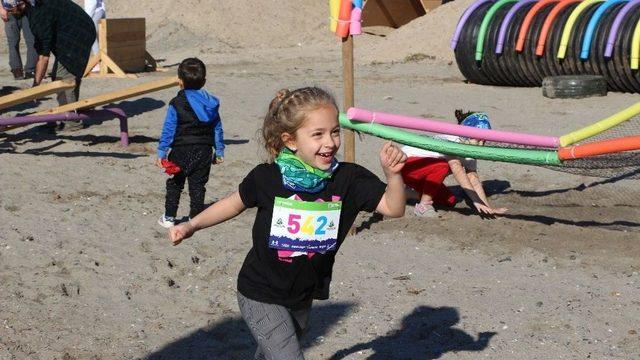 Marmaris’te Freeathlon Yarışları Renkli Görüntülere Sahne Oldu