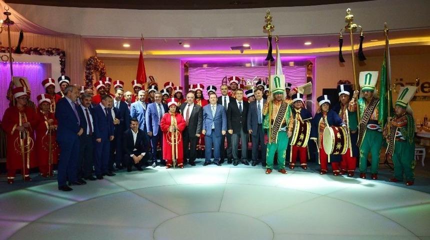 Başkan &Ccedil;etin, Engellilerle Bir Araya Geldi