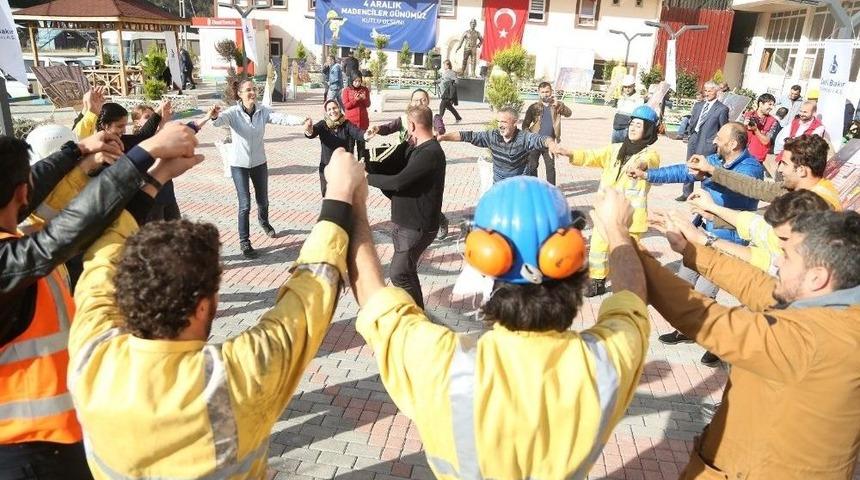 Madenciler G&uuml;n&uuml; Tulum Eşliğinde Kutlandı