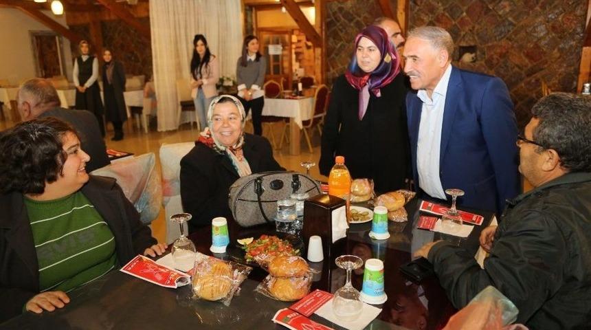 Niğde Belediye Başkanı &Ouml;zkan&rsquo;dan Engellilere &Ouml;zel Program