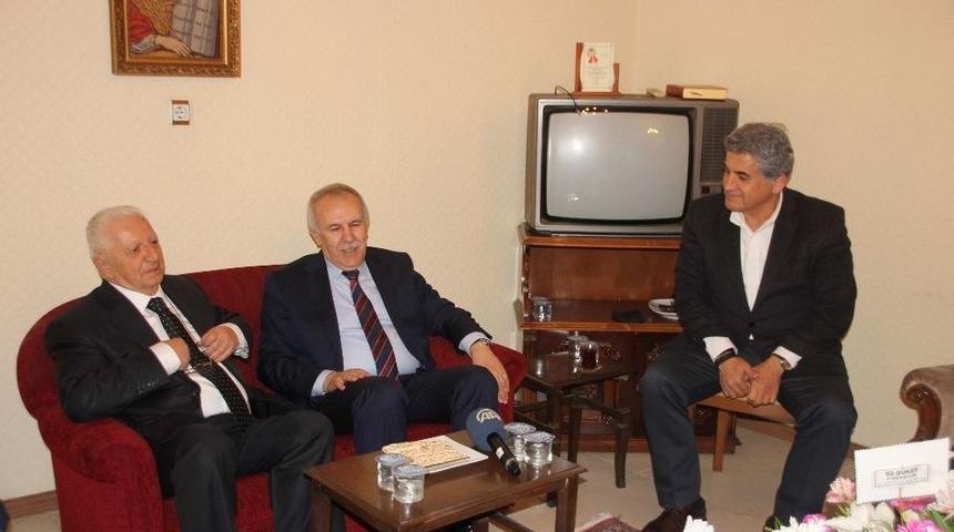 Hatay&rsquo;da Hamursuz Bayramı Kutlaması